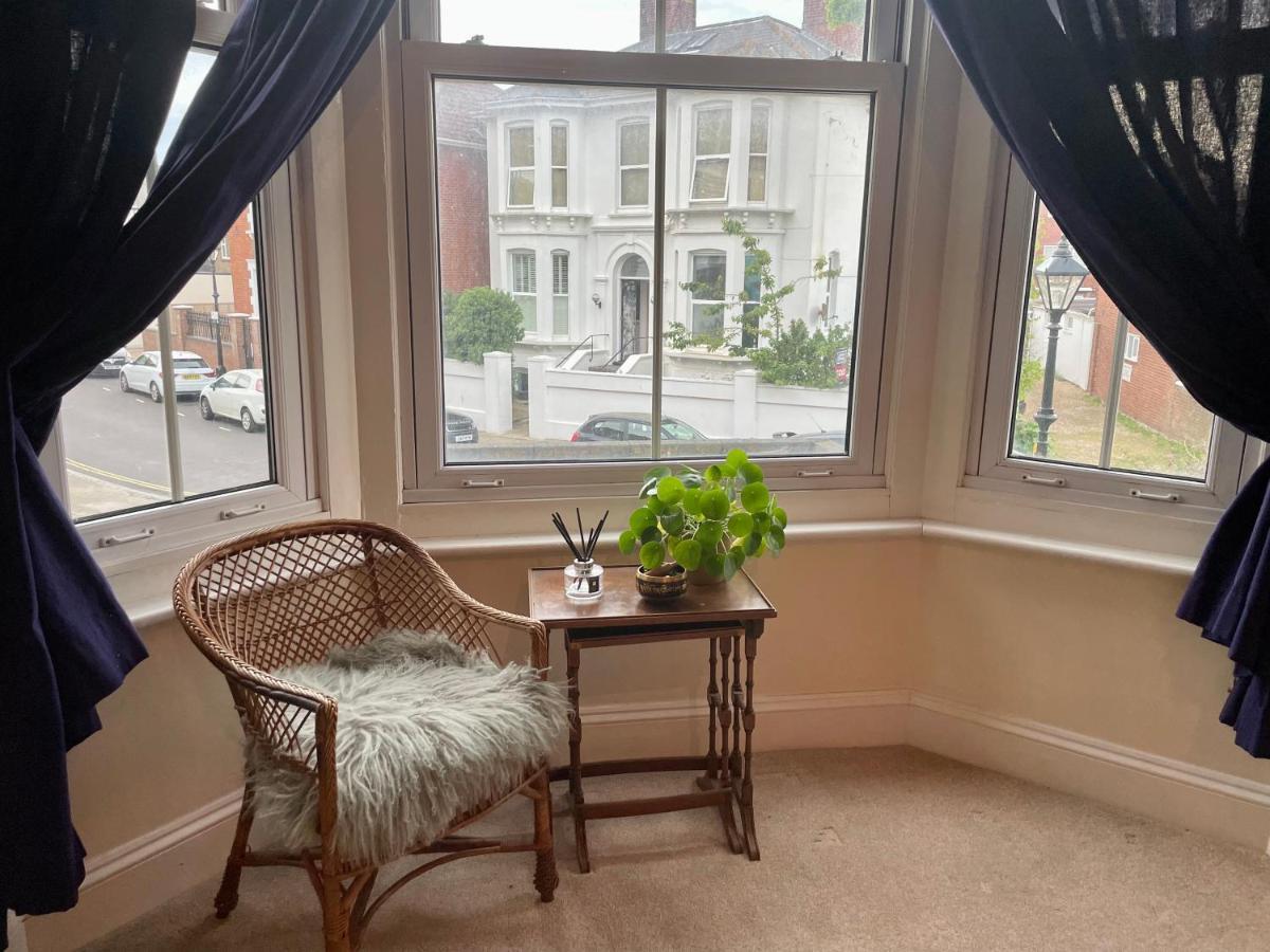 Southsea Retreat Apartment Ngoại thất bức ảnh